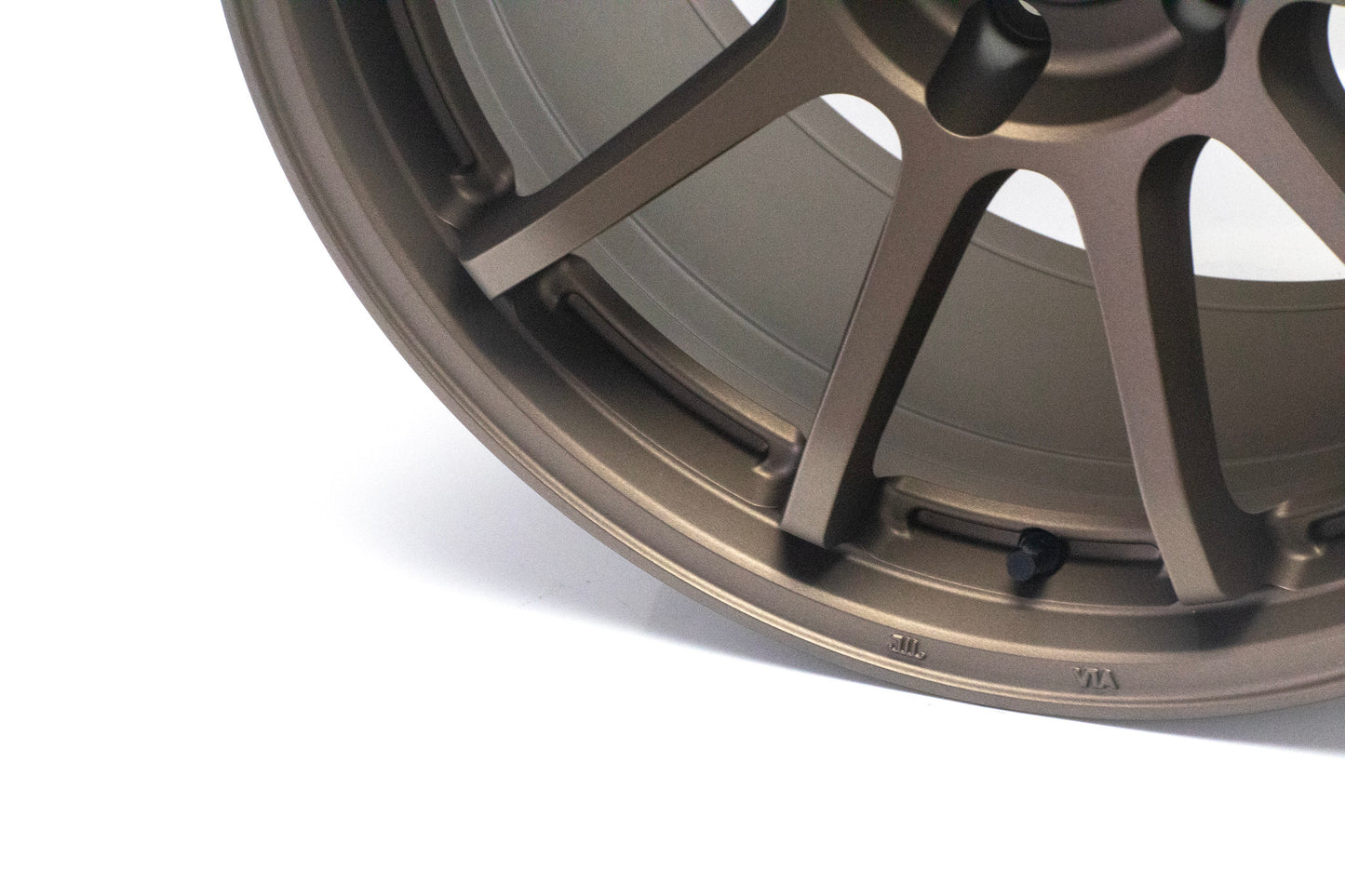 Gram Lights 57NR 18X9.5 +42 5-112 Dark Bronze Wheel