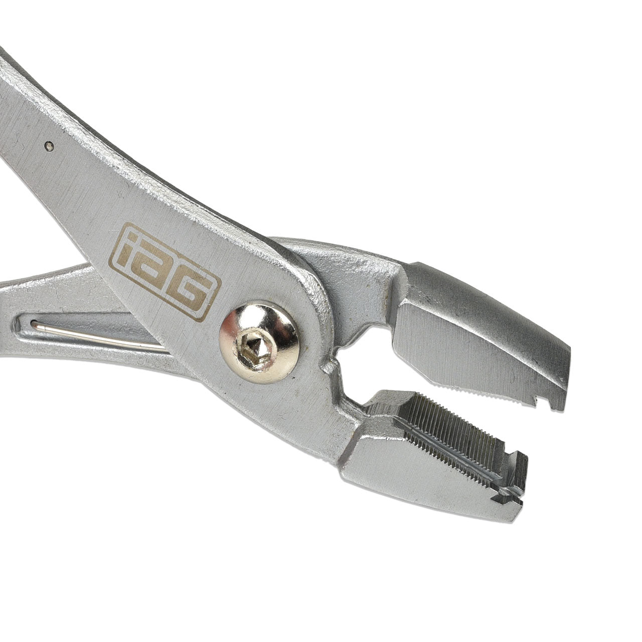IAG-TLS-0003-02.jpg