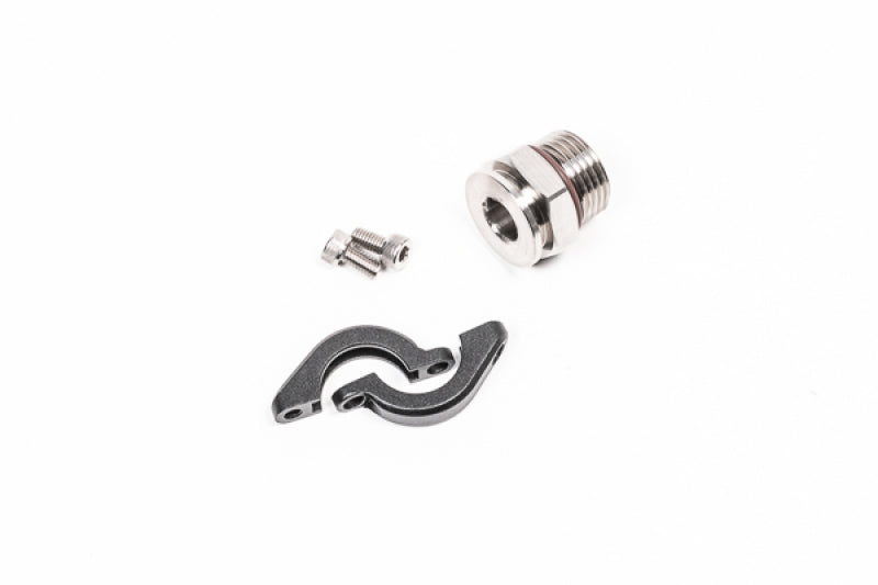 Radium Engineering 8AN ORB To Toyota Pressure Sensor Fitting