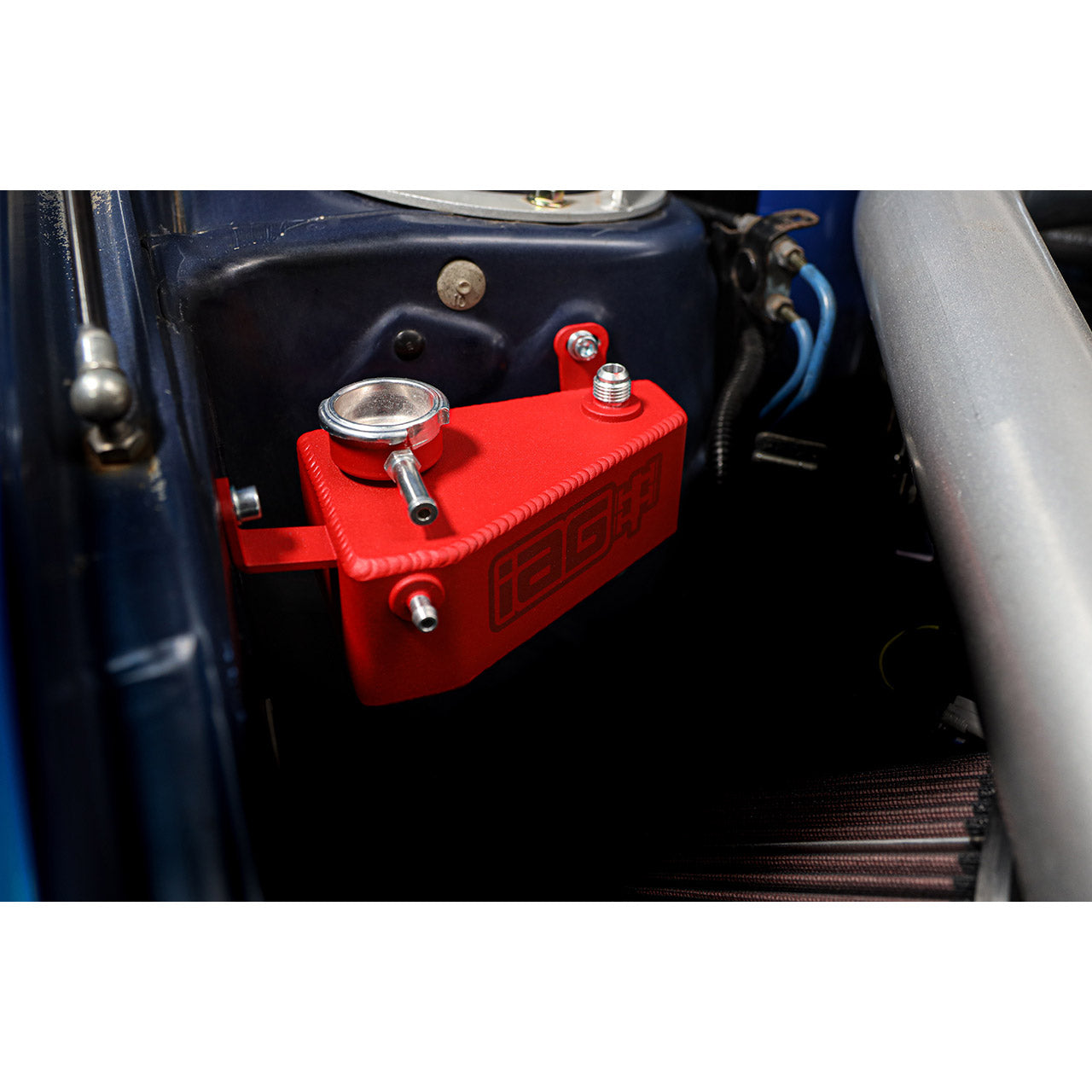 IAG-ENG-5301BK-03.jpg