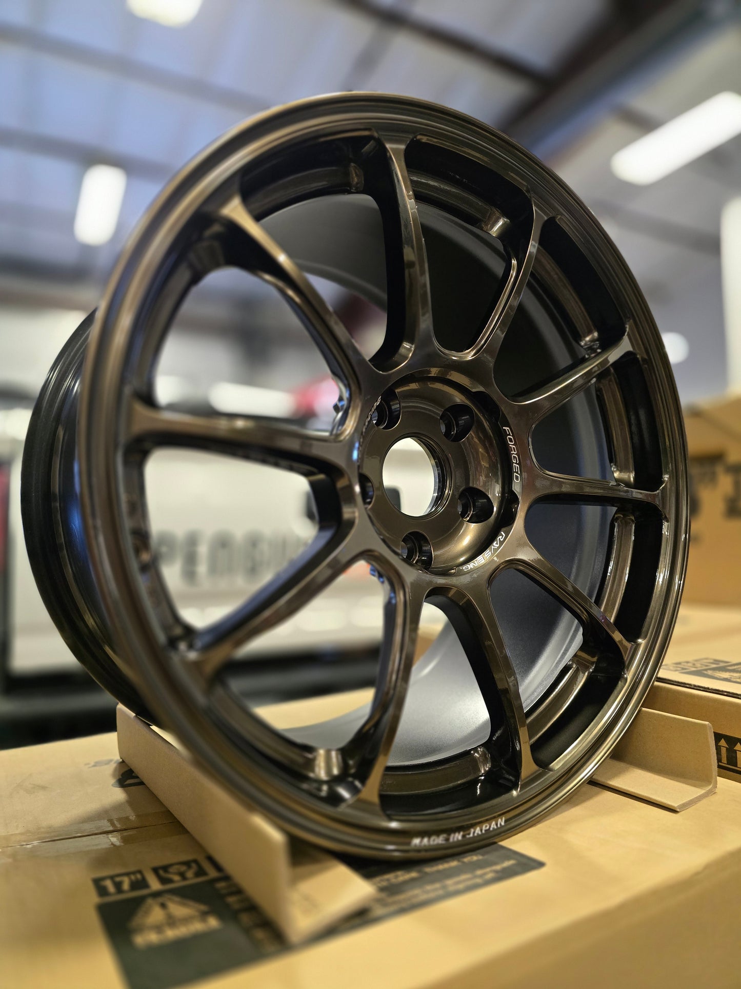 Volk Racing ZE40 18x9.5 +38mm 5x114.3 Shining Bronze Metal
