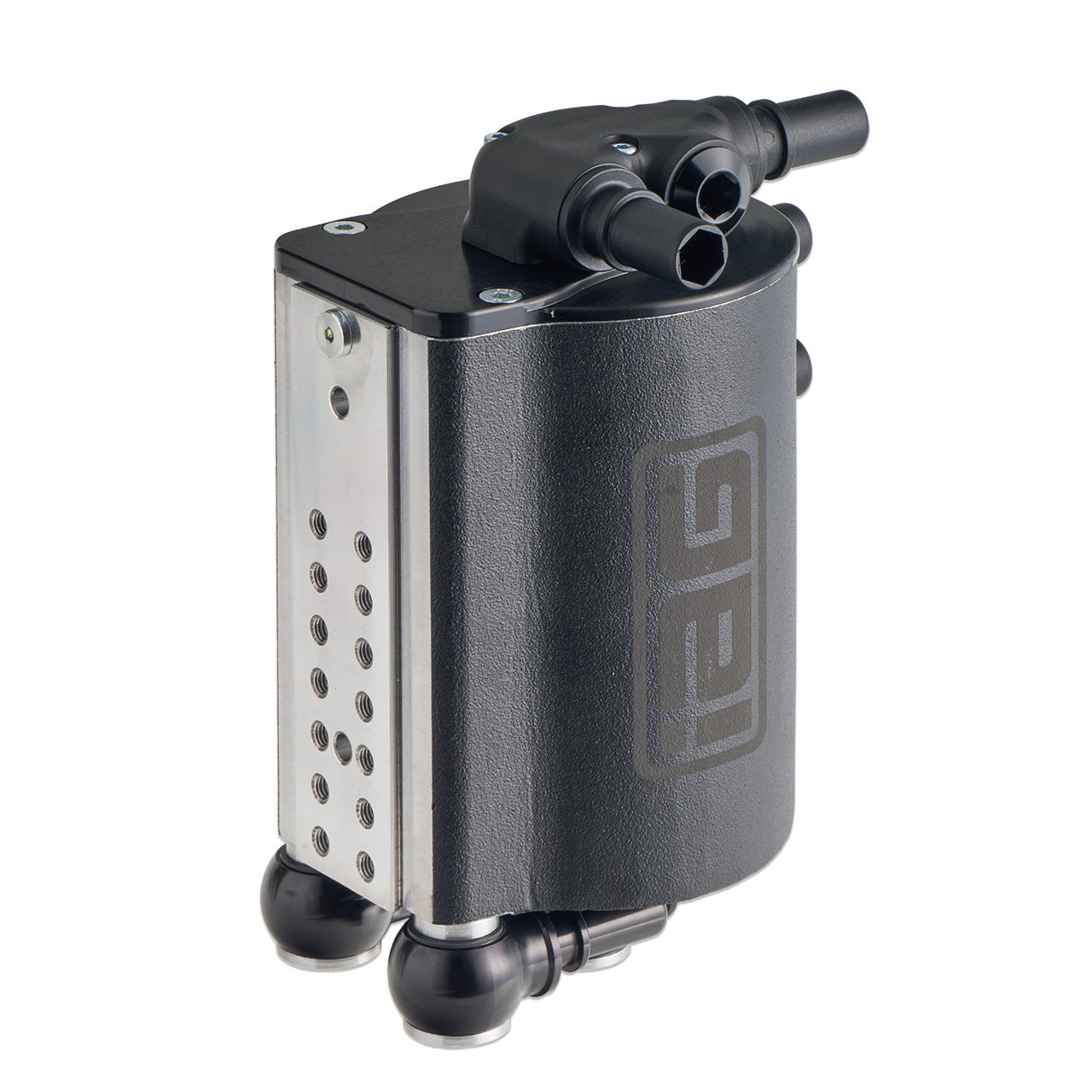 IAG-ENG-F7900BK-02.jpg