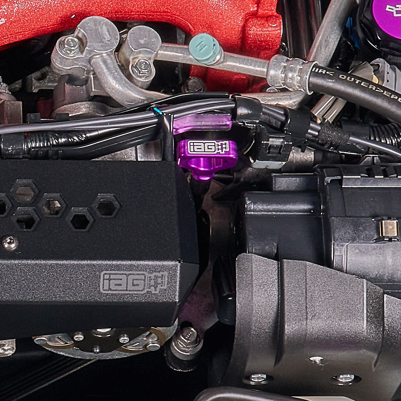 IAG-ACC-5022PR-02.jpg