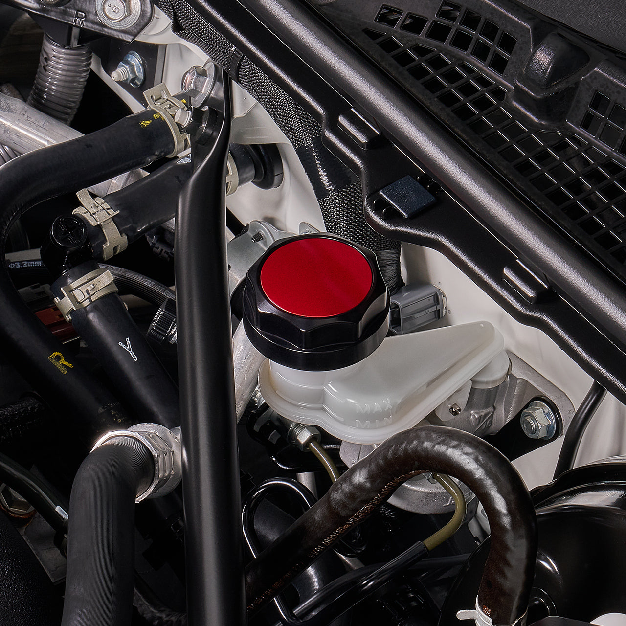 IAG-ACC-5313BKRD-10.jpg
