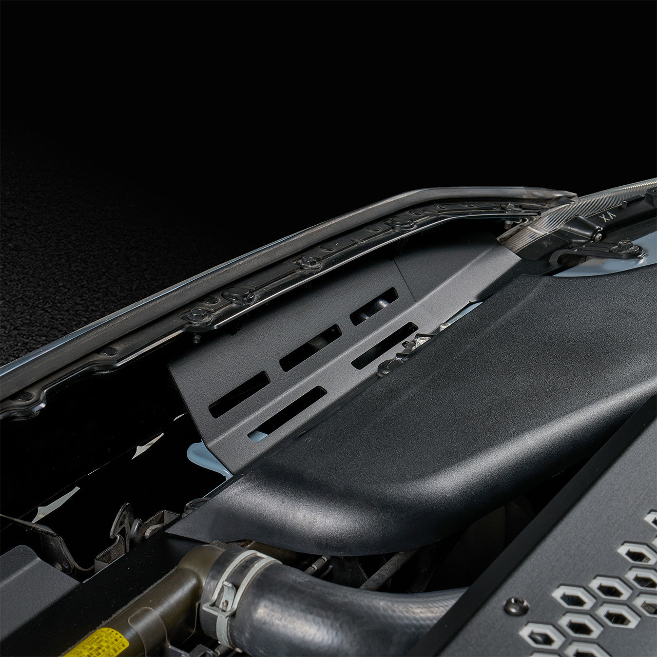 IAG-ACC-5335BK-08.jpg