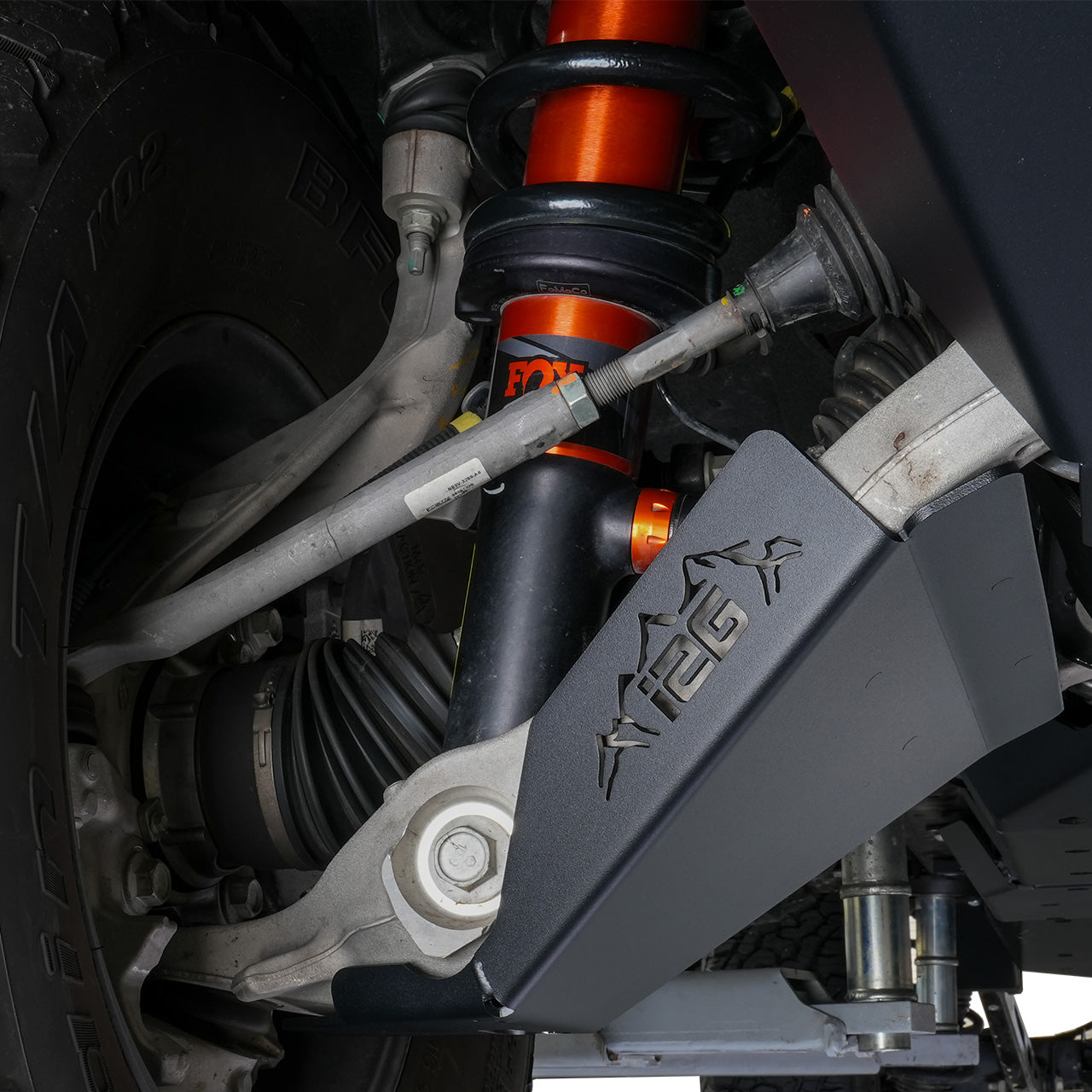IAG-BDY-F2313-11.jpg