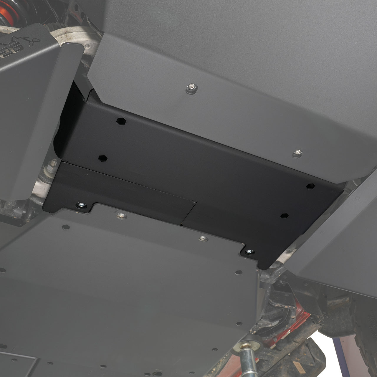 IAG-BDY-F2322-04.jpg
