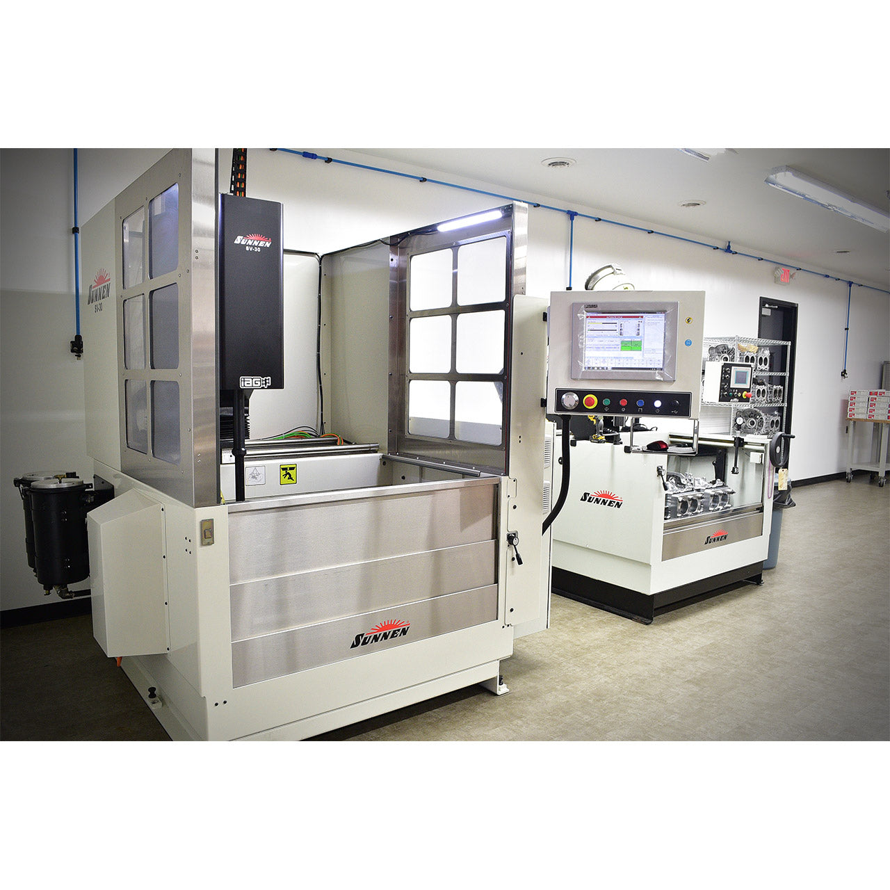 IAG-ENG-4010D-03.jpg